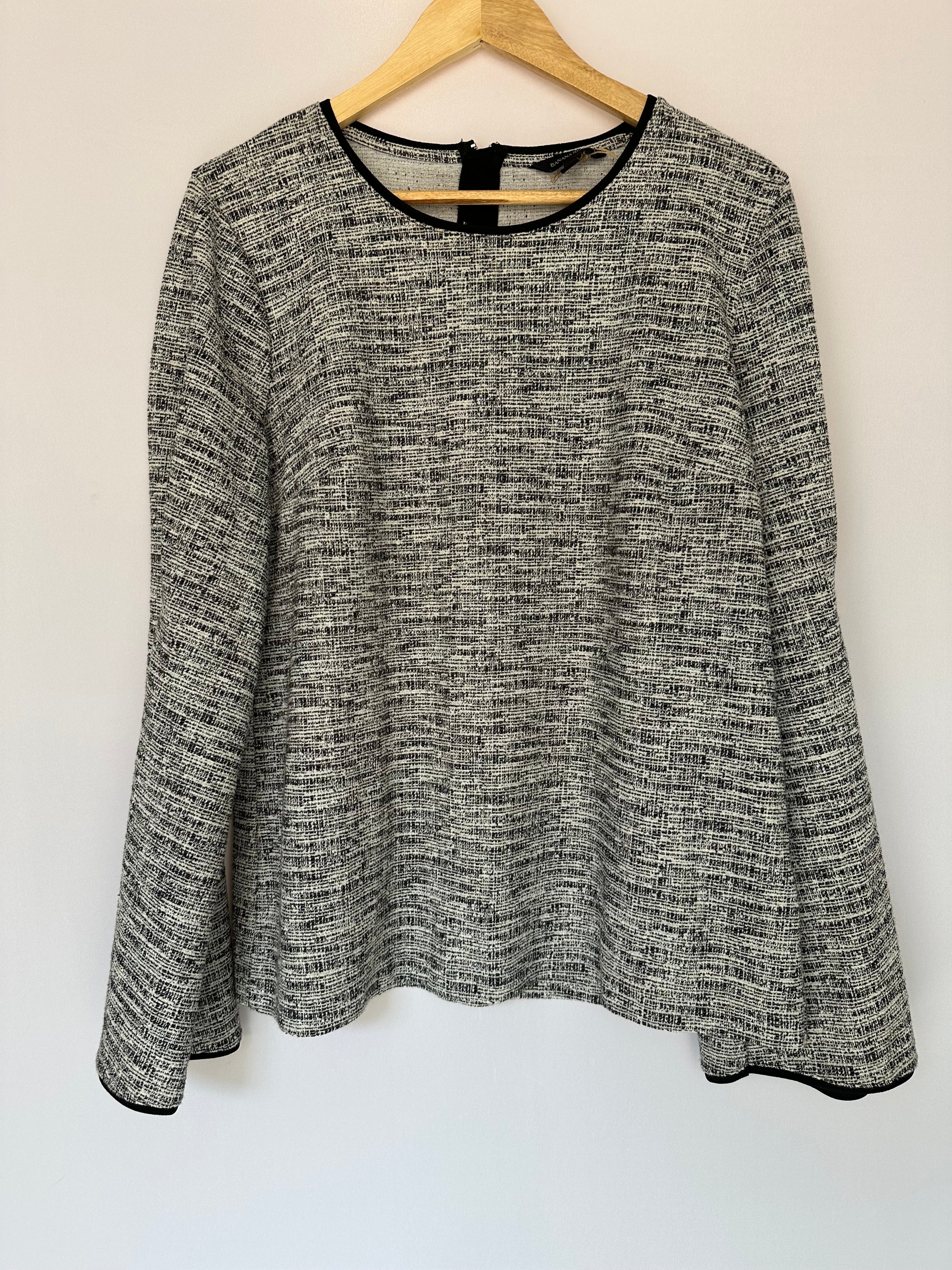 Blusas e Camisas