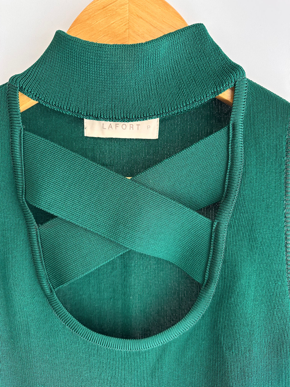 Lafort · Blusa com decote cruzado – verde bandeira – Tam. P
