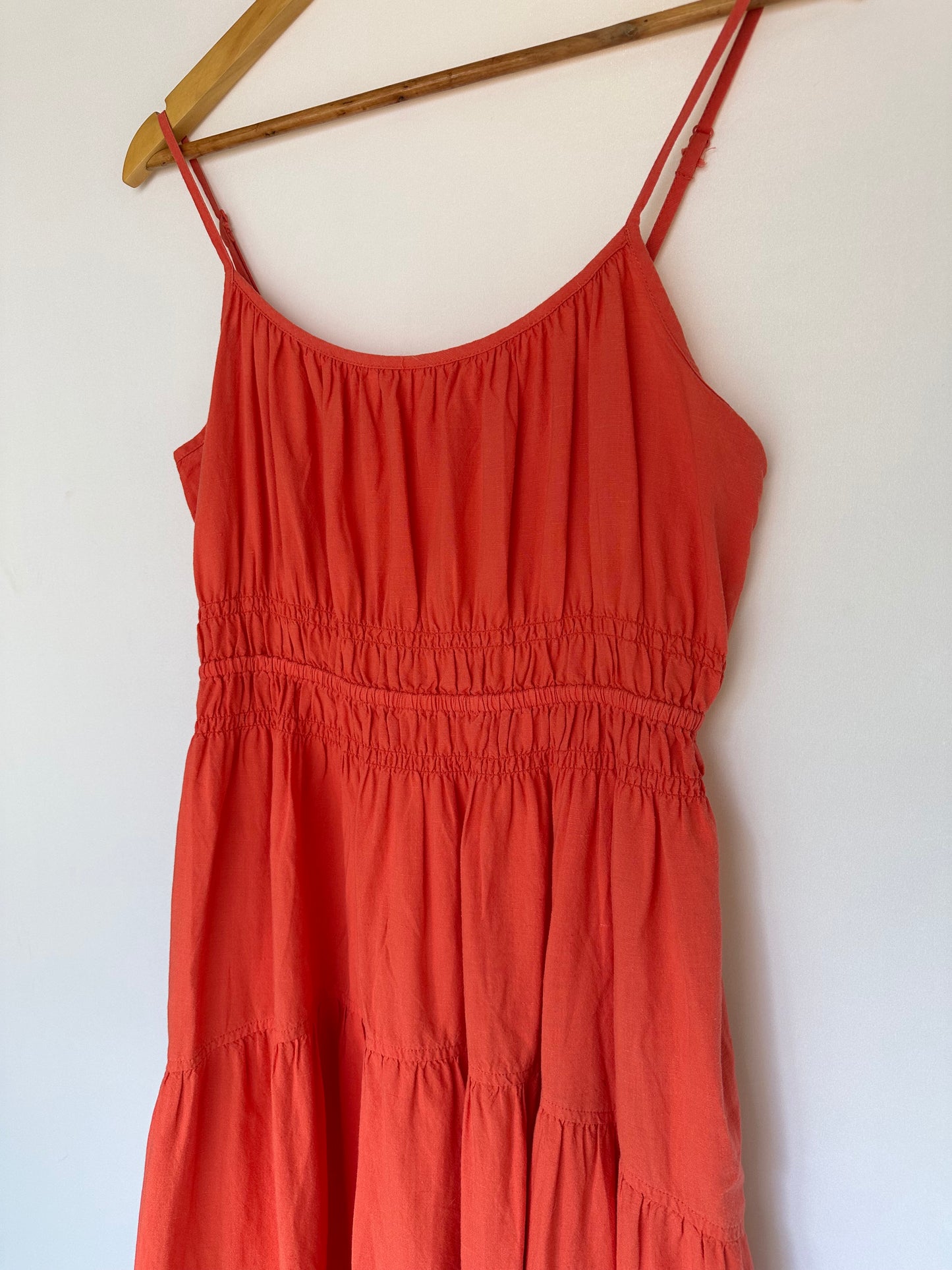 Uniqlo · Vestido alcinha