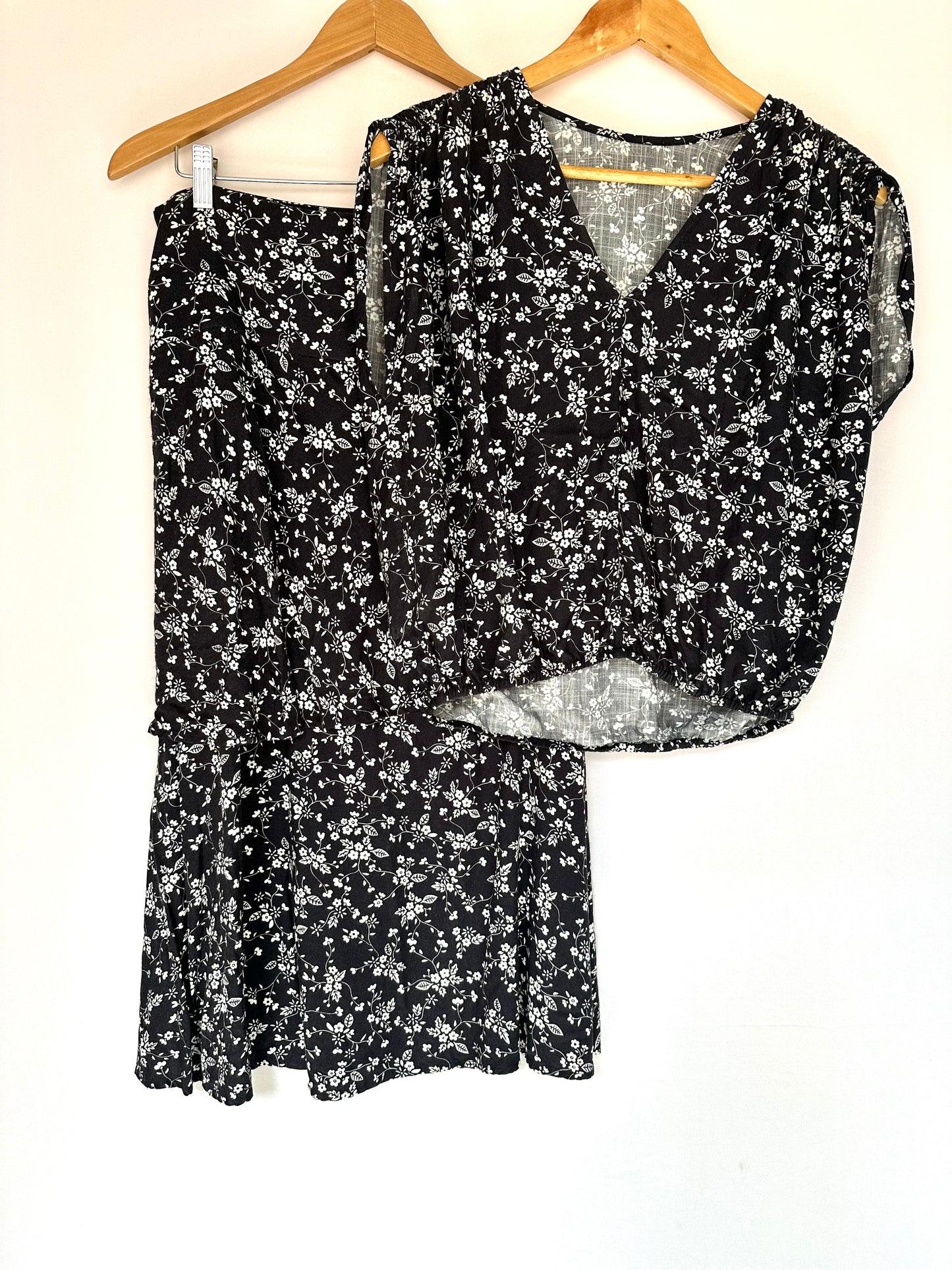 Leeloo · Saia babados conjunto