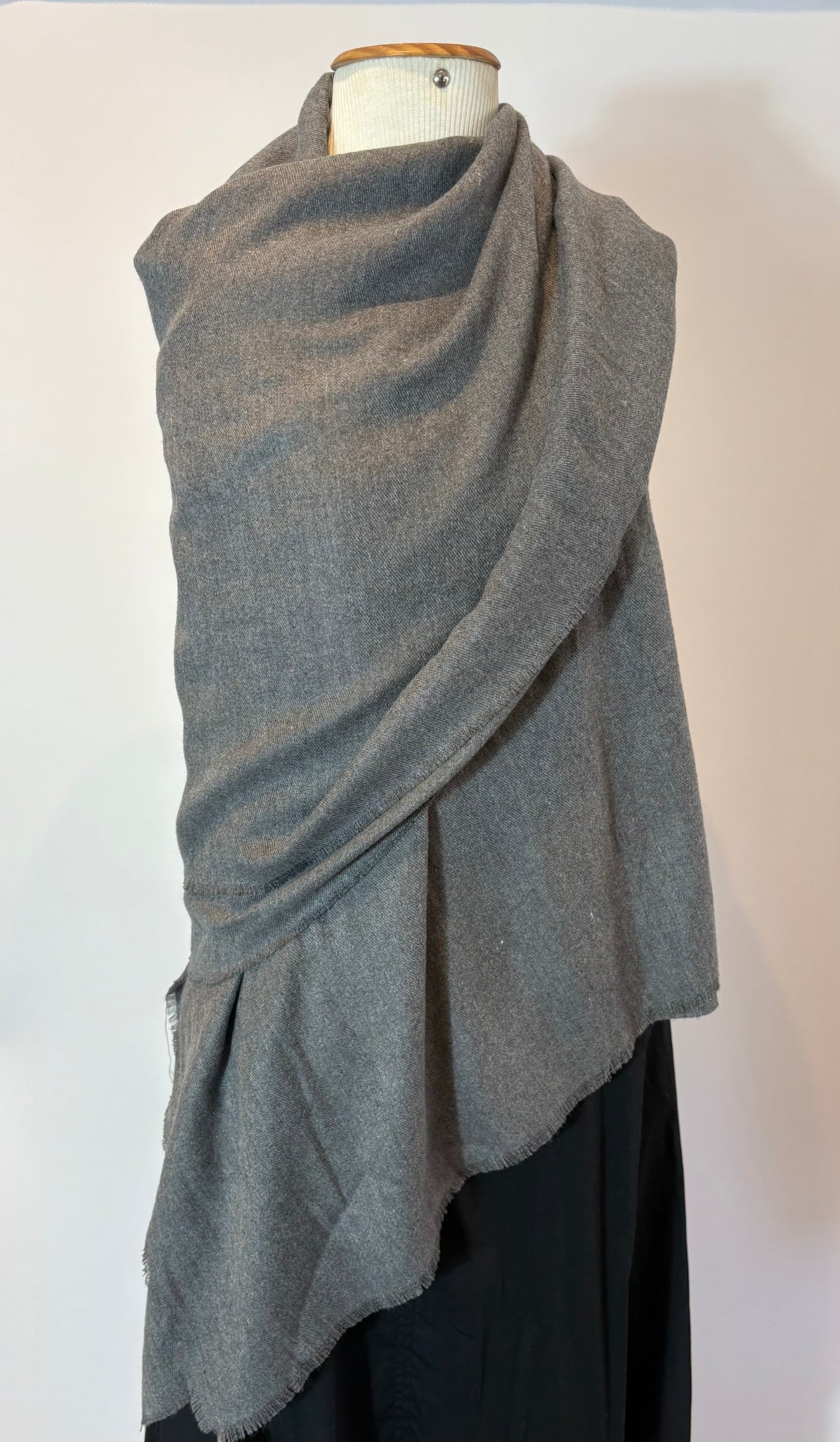 Zara · Pashmina cinza grande