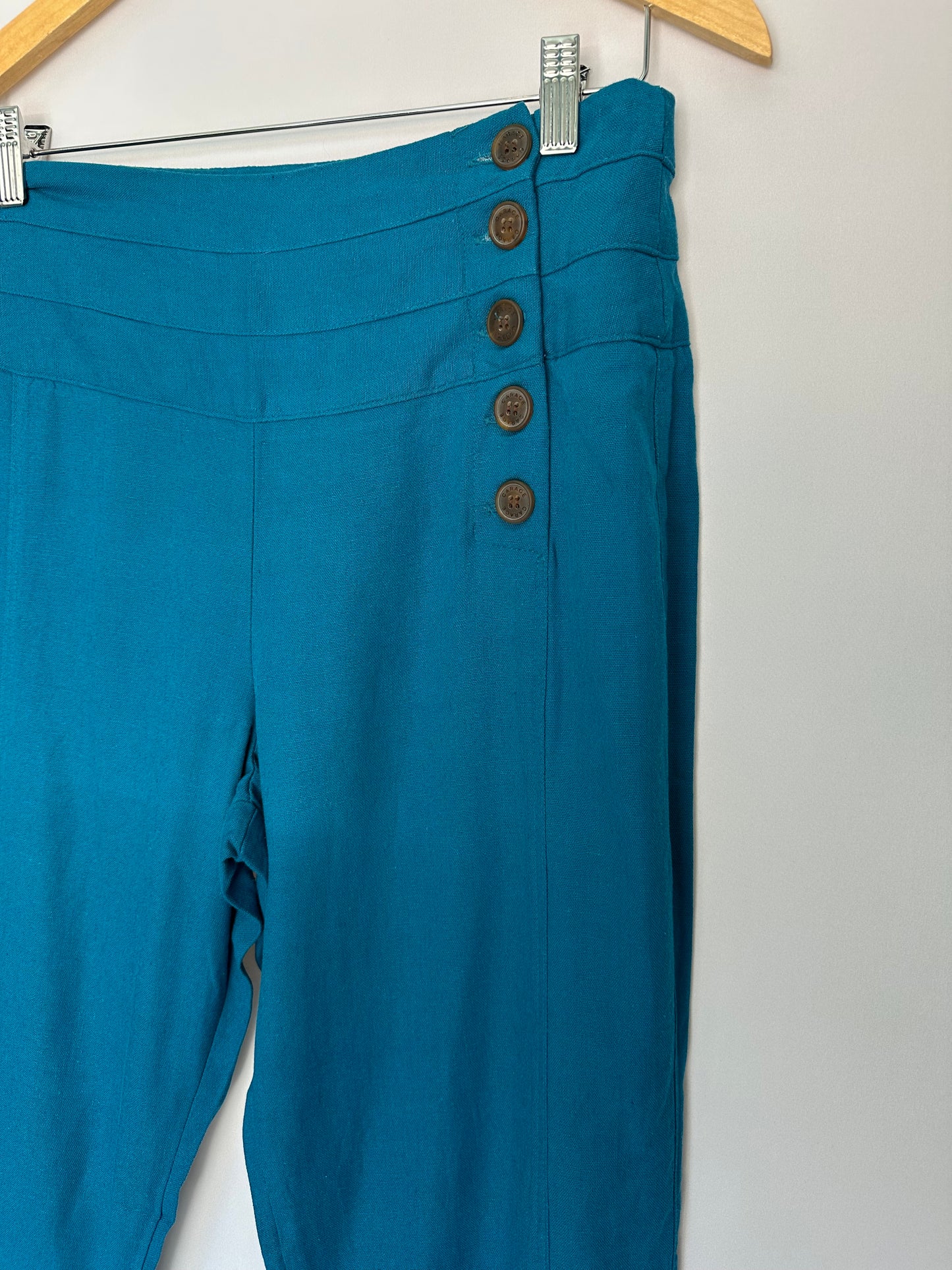 Garage · Calça com botões na pala