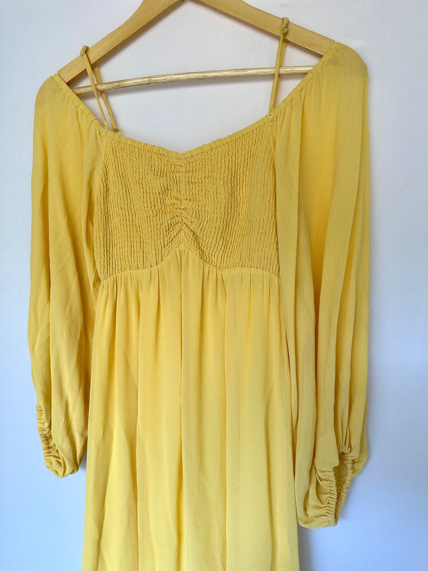 Maria Filó · Vestido longo amarelo