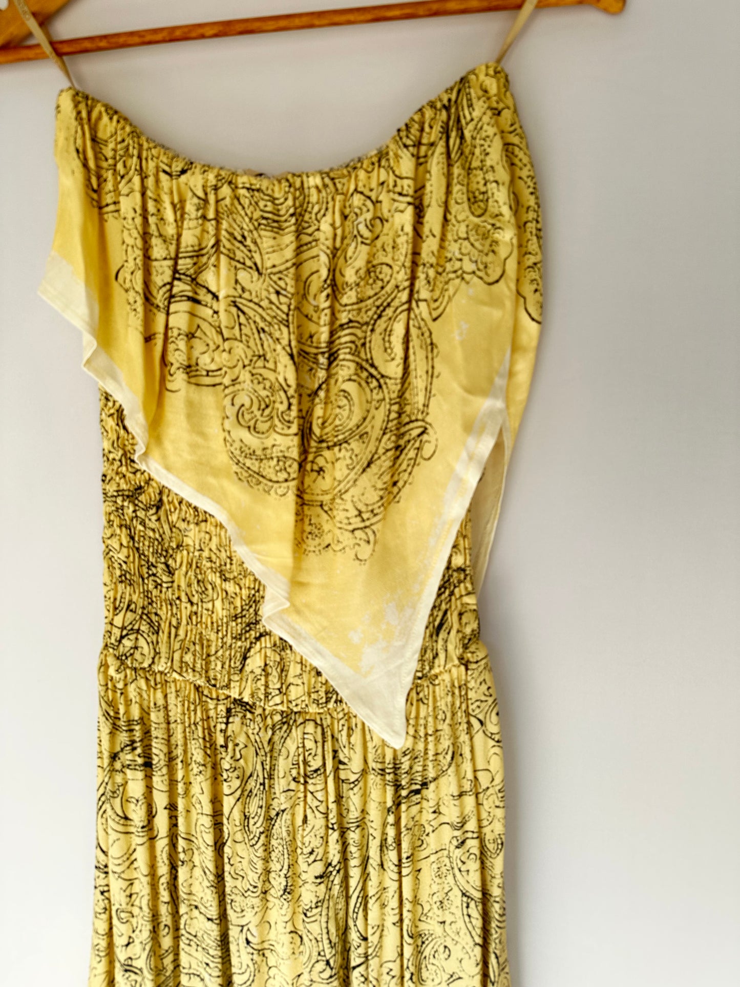 Open · Vestido tomara que caia