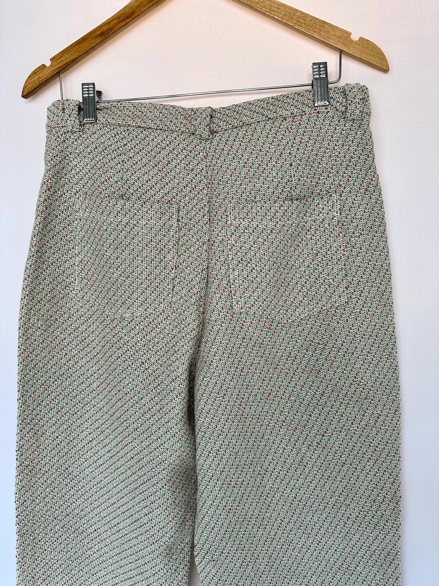 Outra · Calça texturizada Urda