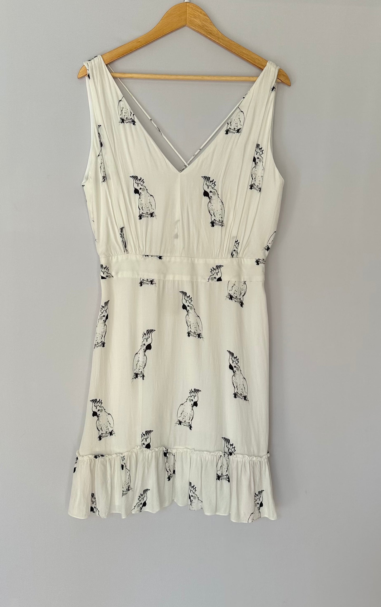 Sacada · Vestido curto calopsita