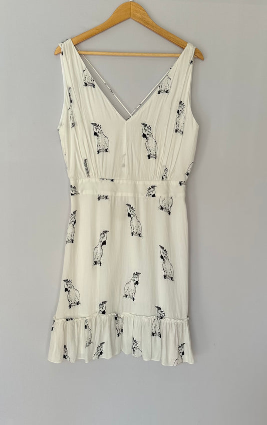 Sacada · Vestido curto calopsita