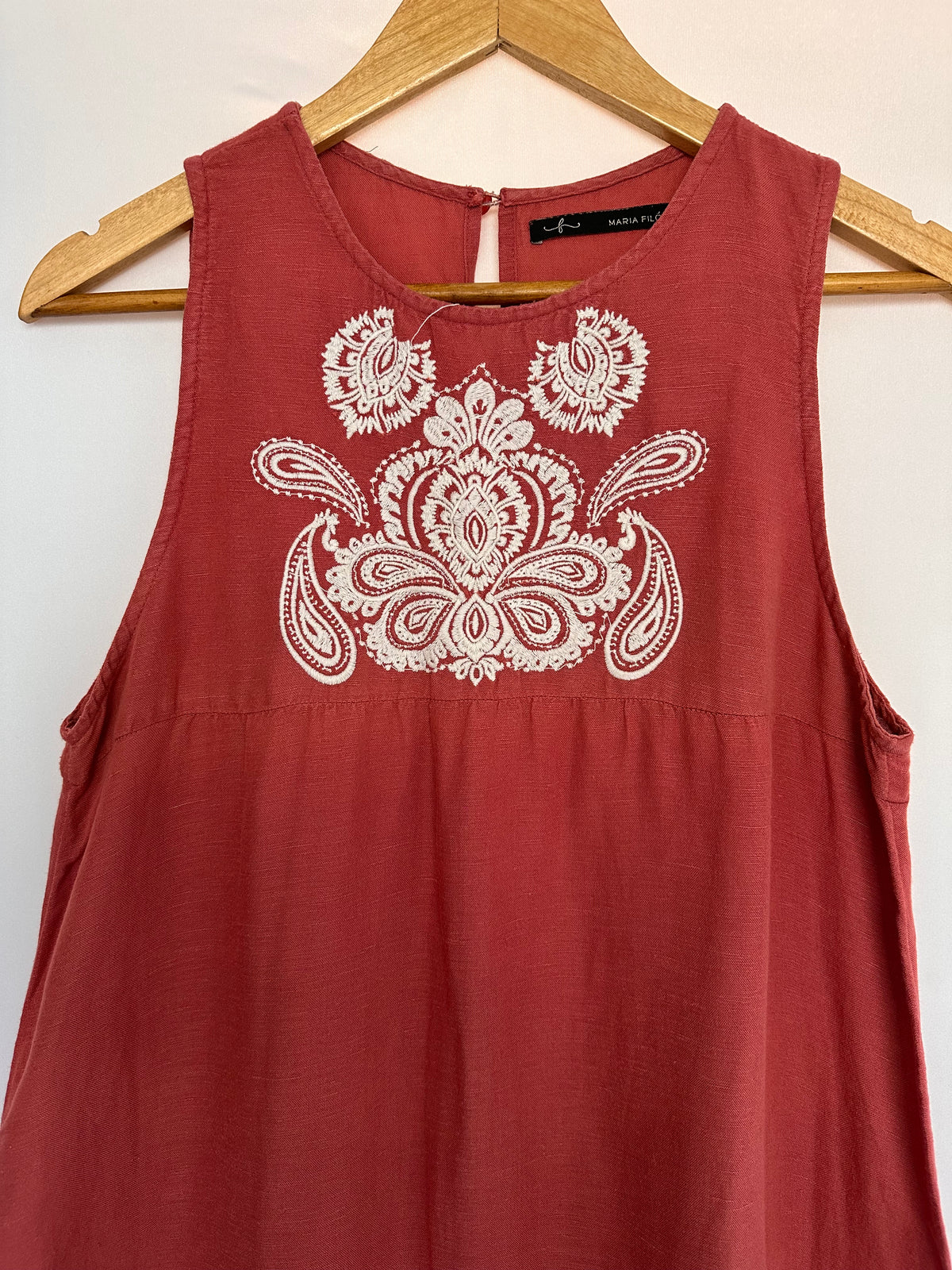 Maria Filó · Vestido longo bordado – goiaba – Tam. M