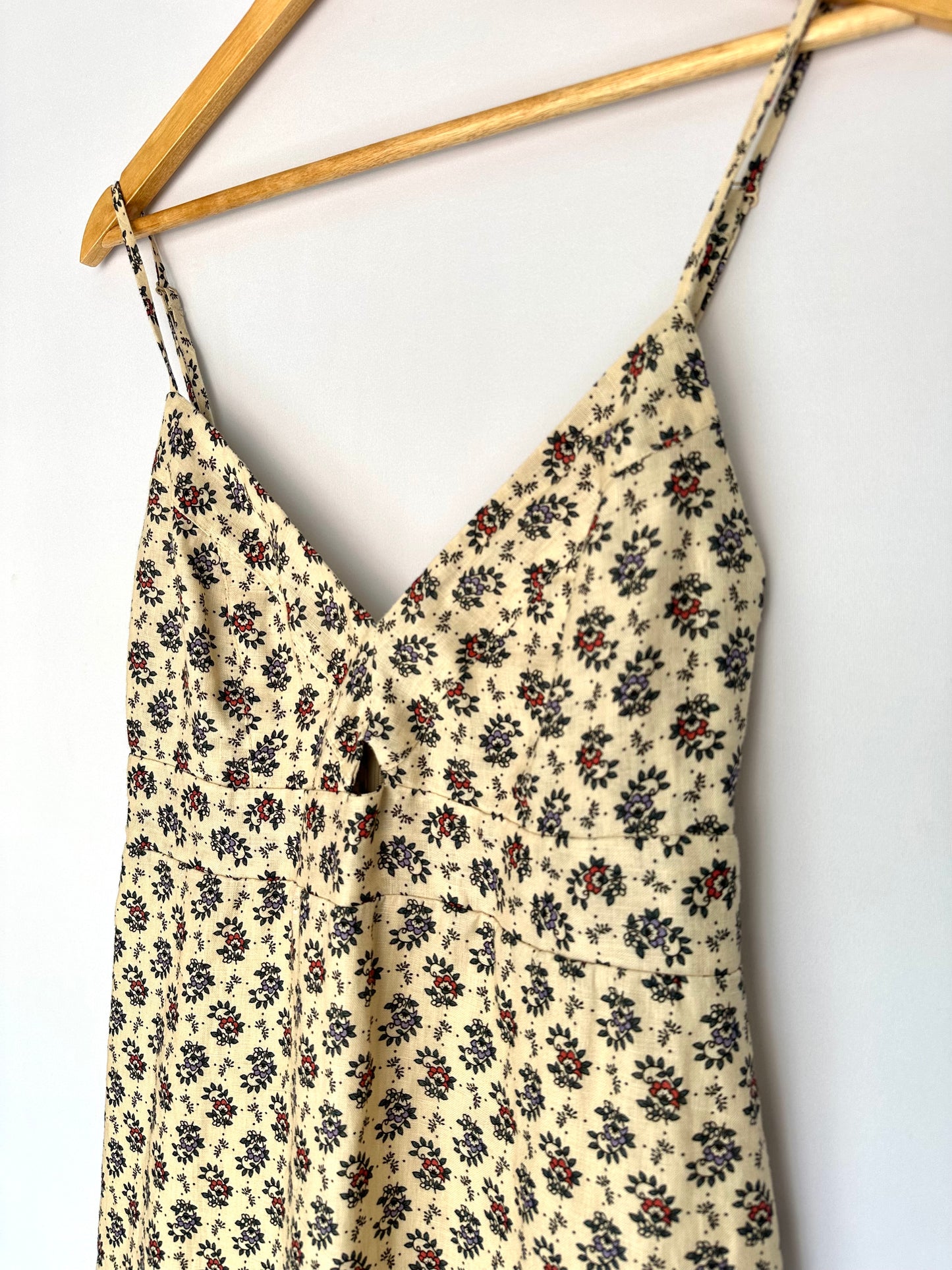 Maria Filó · Vestido midi alcinha