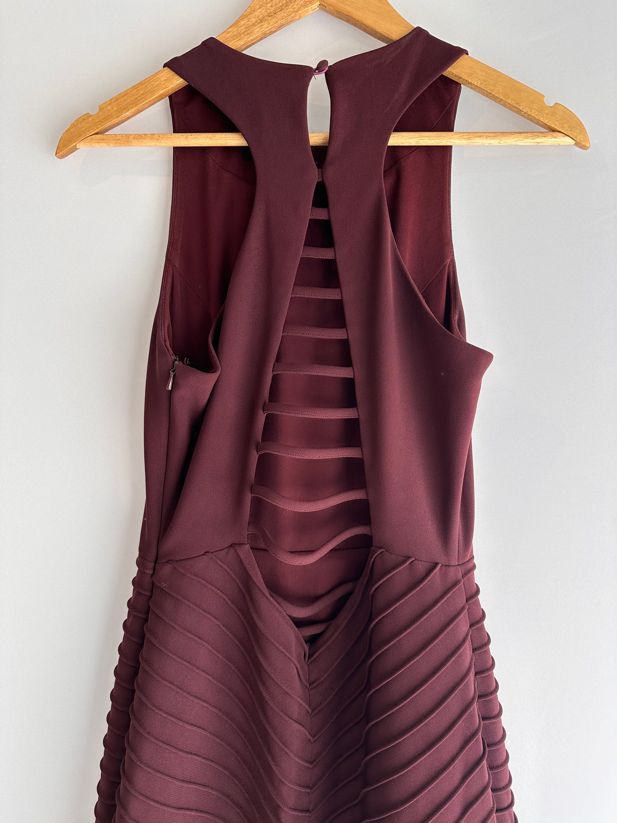 Le Lis Blanc · Vestido longo de festa – vinho – Tam. P