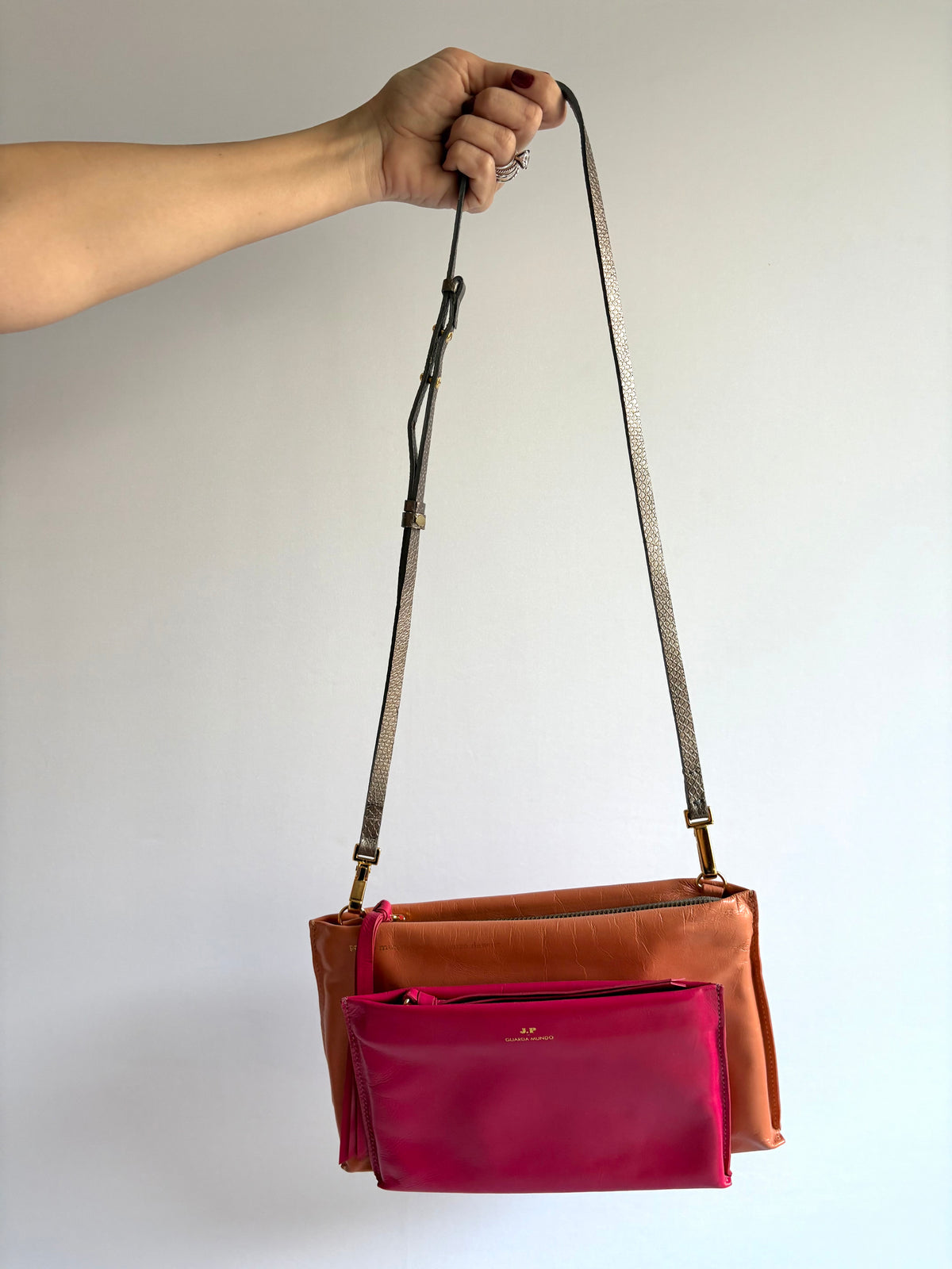 Guarda Mundo · Bolsa pequena