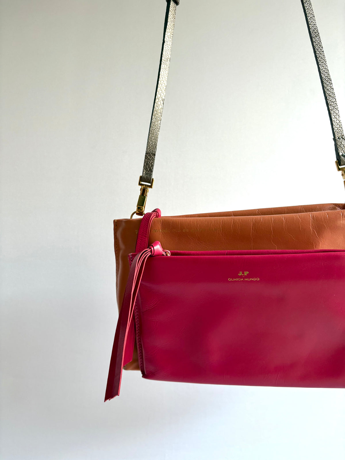 Guarda Mundo · Bolsa pequena