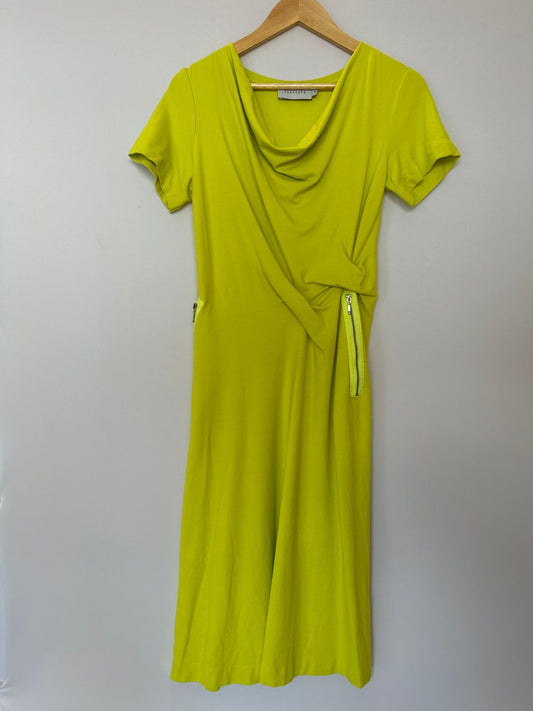 Fernanda Yamamoto · Vestido em malha com detalhes de zíper