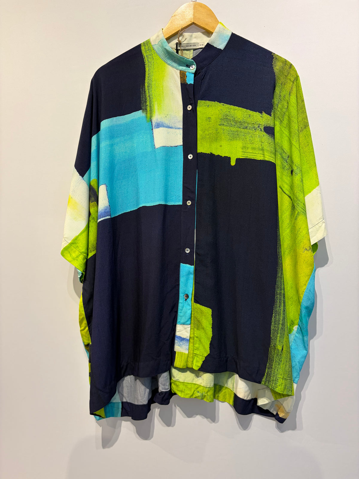 Lenny Niemeyer · Camisa over size manga curta