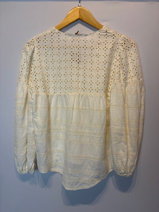 Maria Filó · Blusa tipo bata em laise – branco – Tam. PP