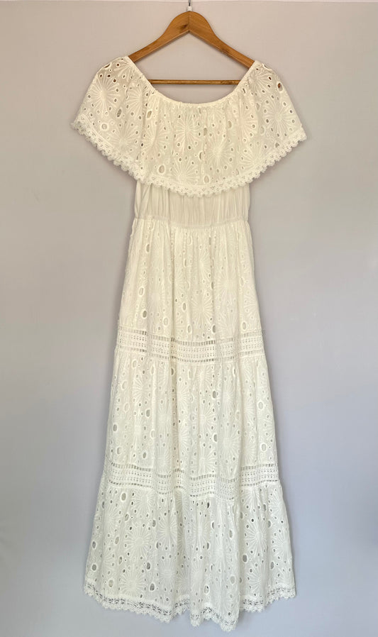 Karina Sterenberg · Vestido longo em laise