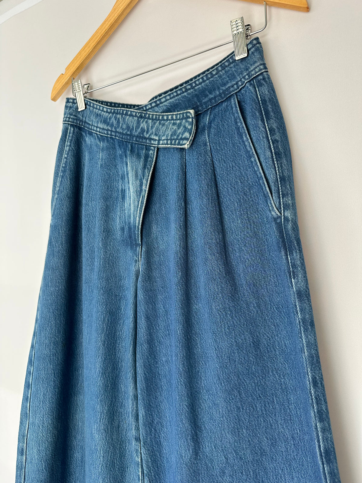 Zara · Calça jeans – lavagem tradicional – Tam. P