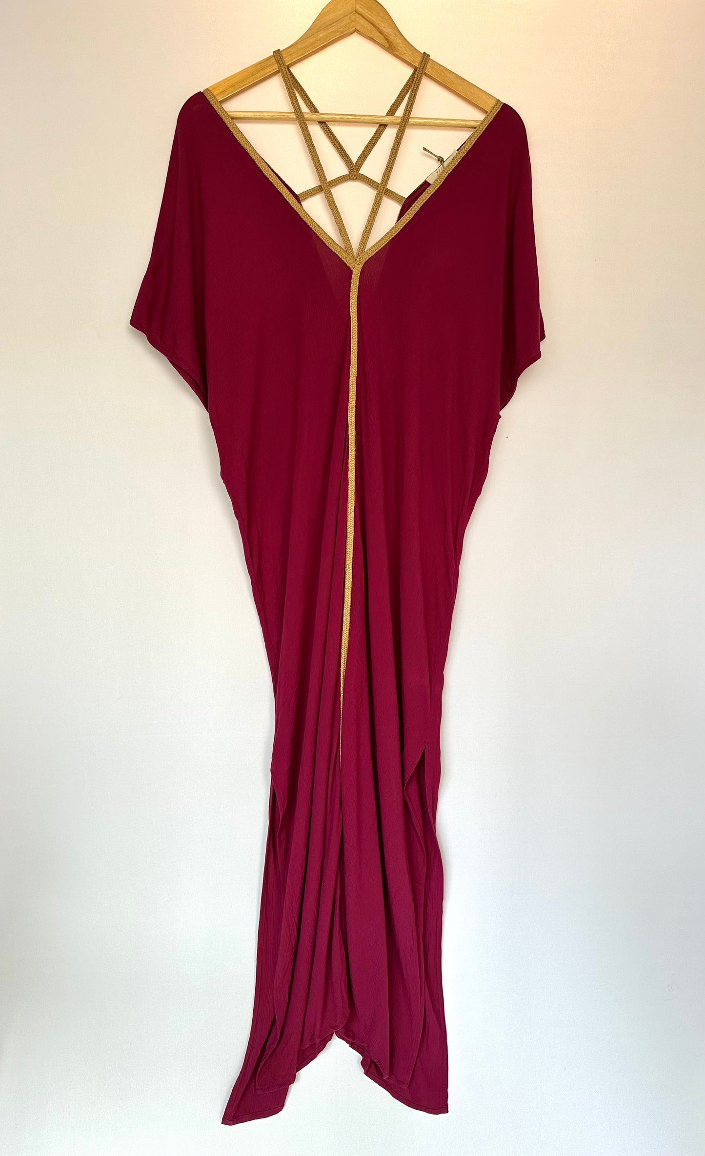Outra · Kaftan Ella brand