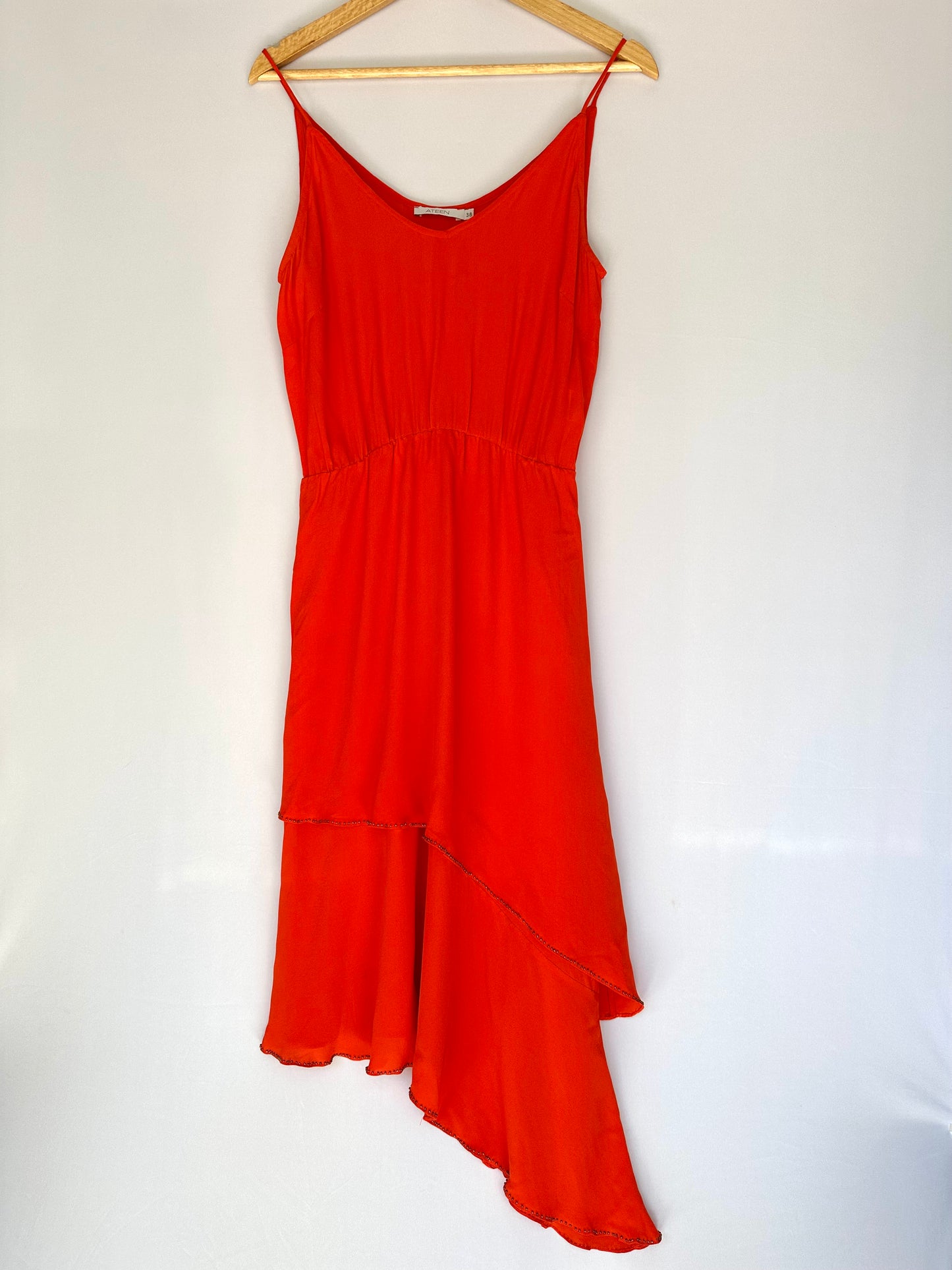 Ateen · Vestido alcinha com faixa
