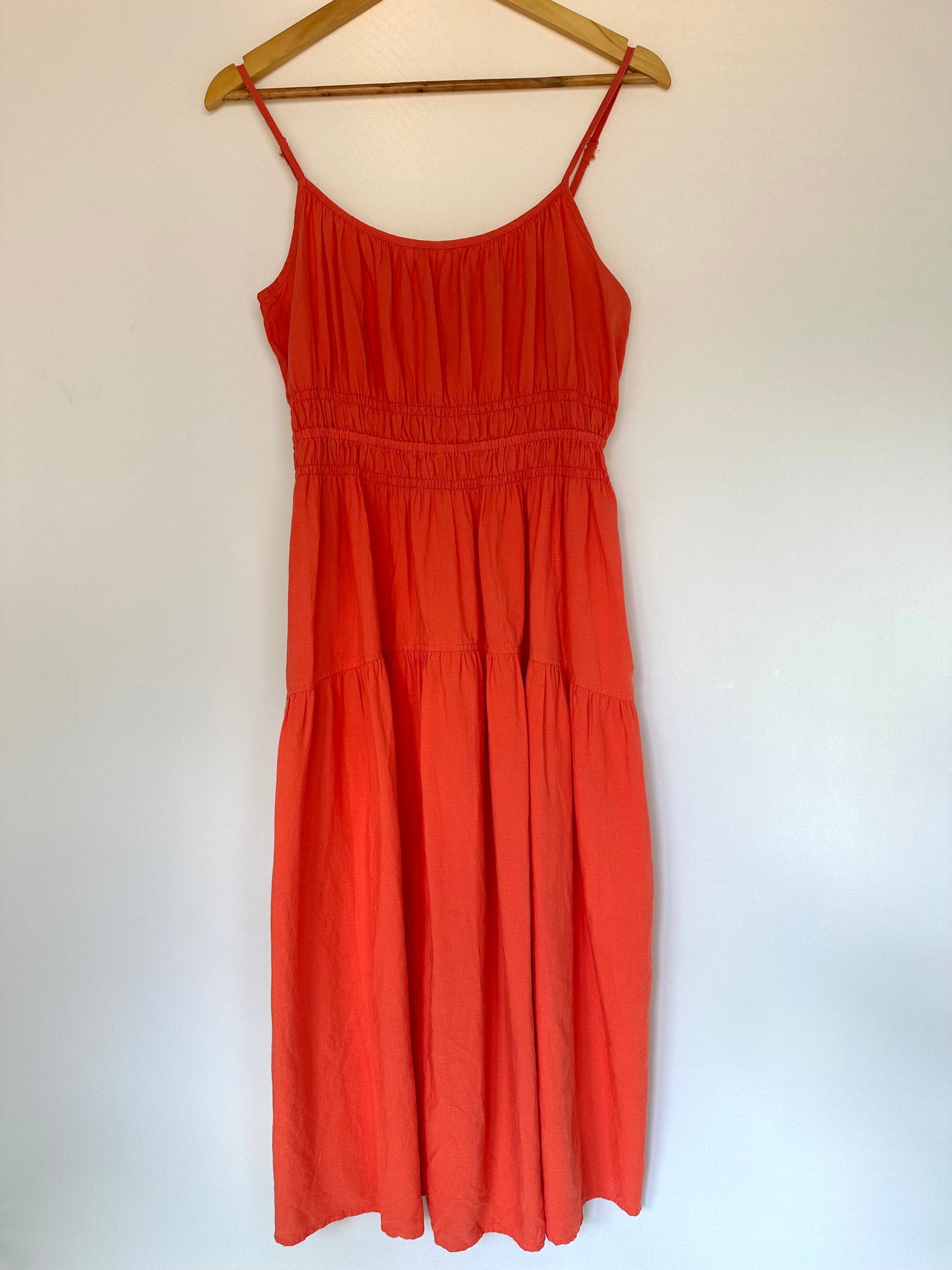 Uniqlo · Vestido alcinha