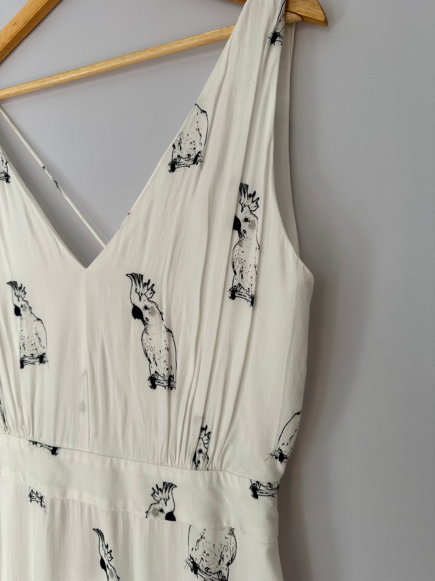 Sacada · Vestido curto calopsita
