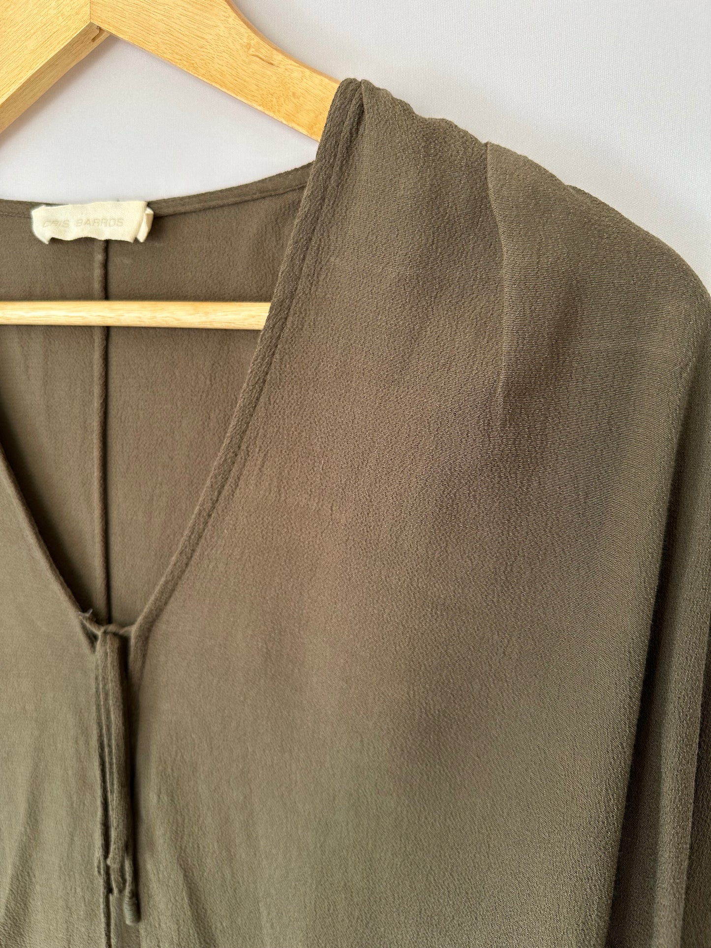 Cris Barros · Blusa tipo bata