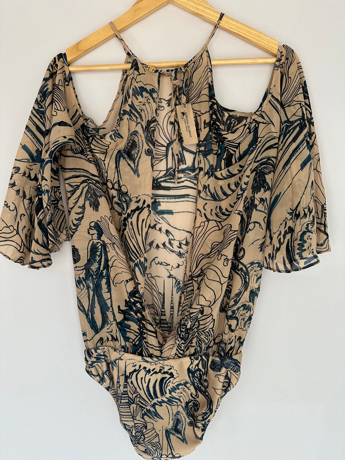 Adriana Degreas · Body