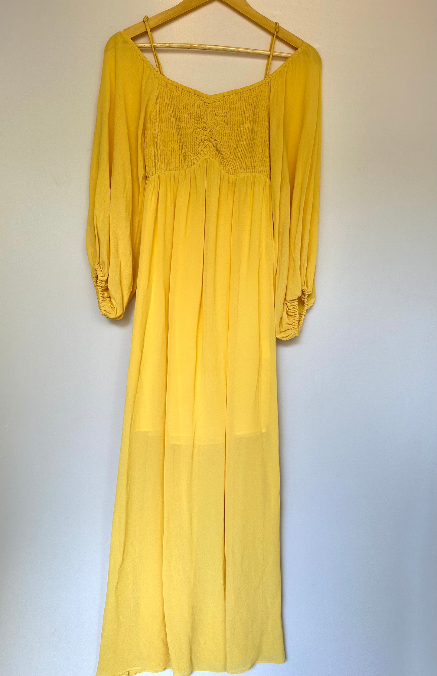 Maria Filó · Vestido longo amarelo