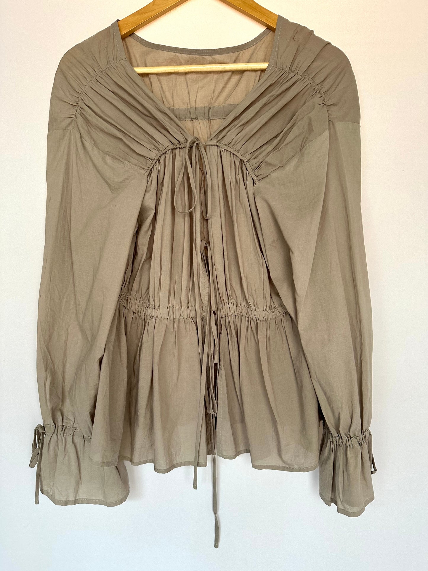 Outra · Blusa franzida Panô