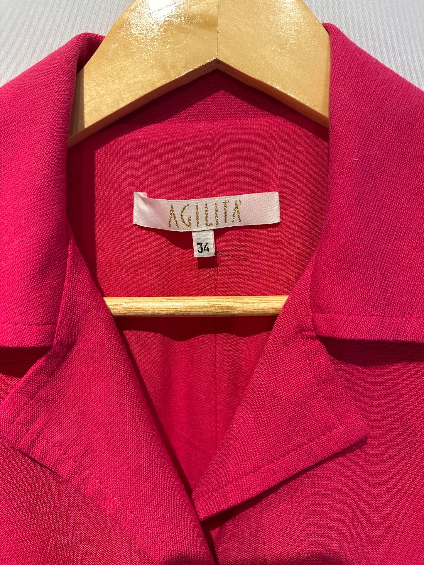 Agilità · Blazer botões dourados