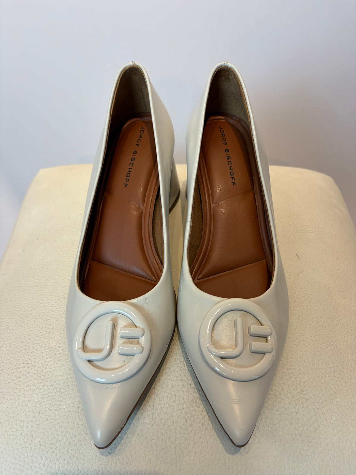 Jorge Bischoff · Scarpin com salta baixo 34