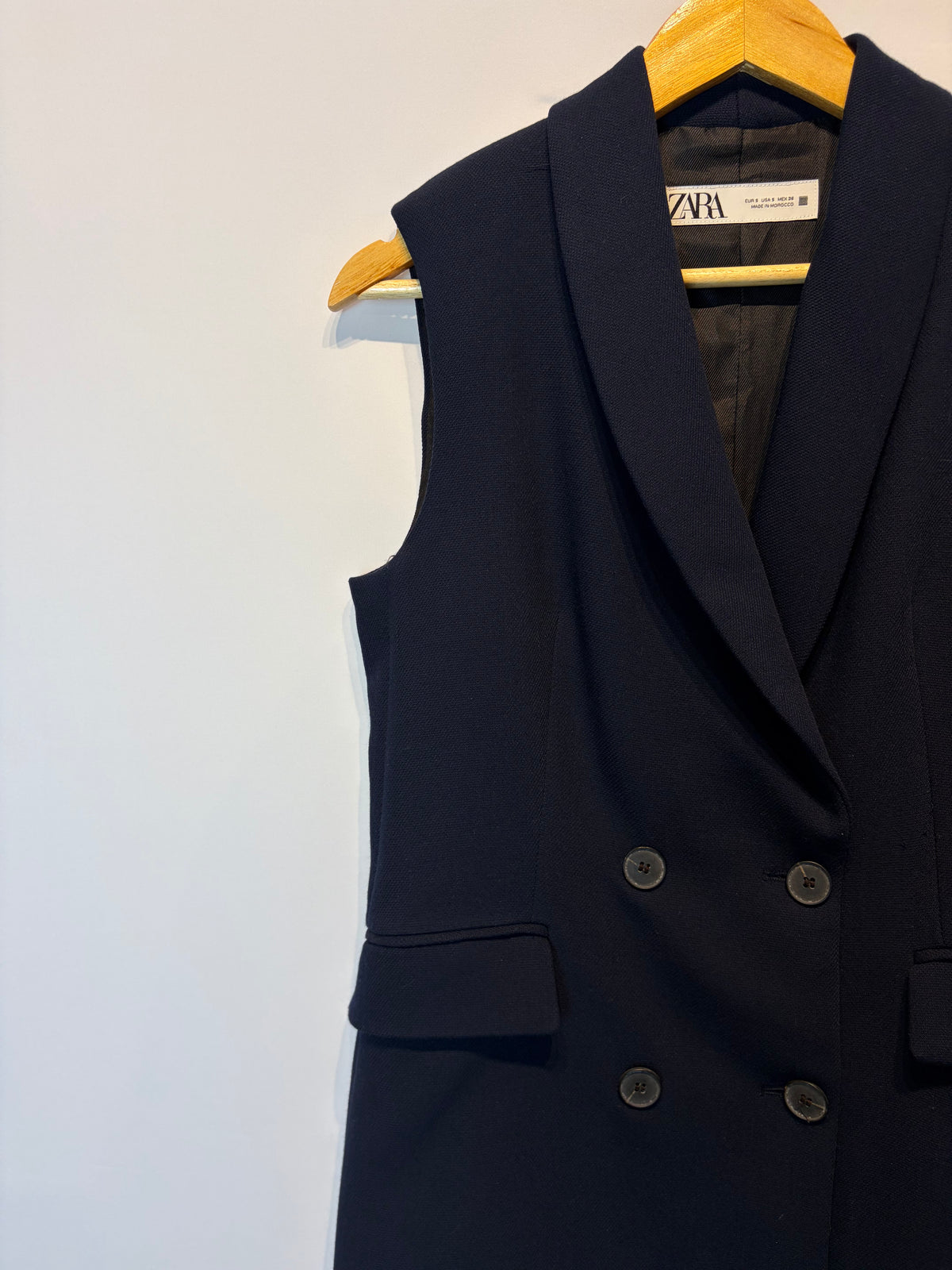 Zara · Vestido tipo colete