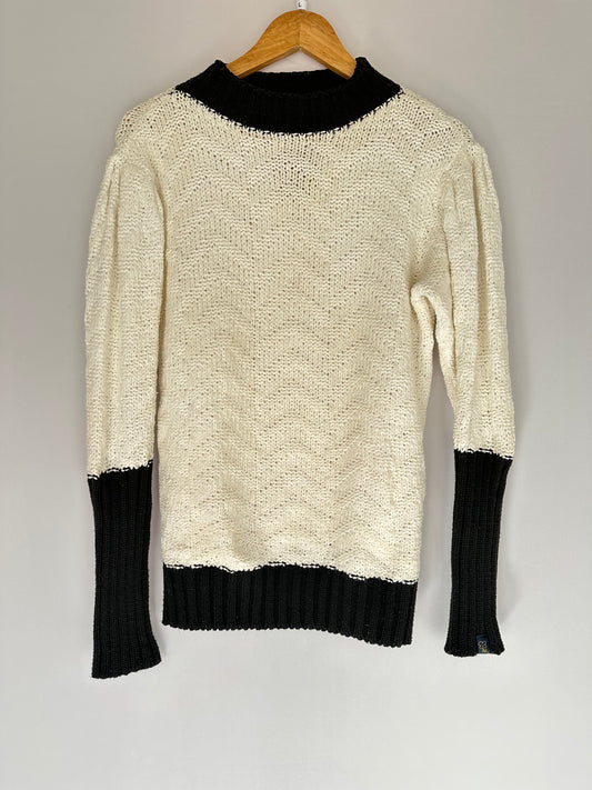 Outra · Blusa em tricô Maria Emilia