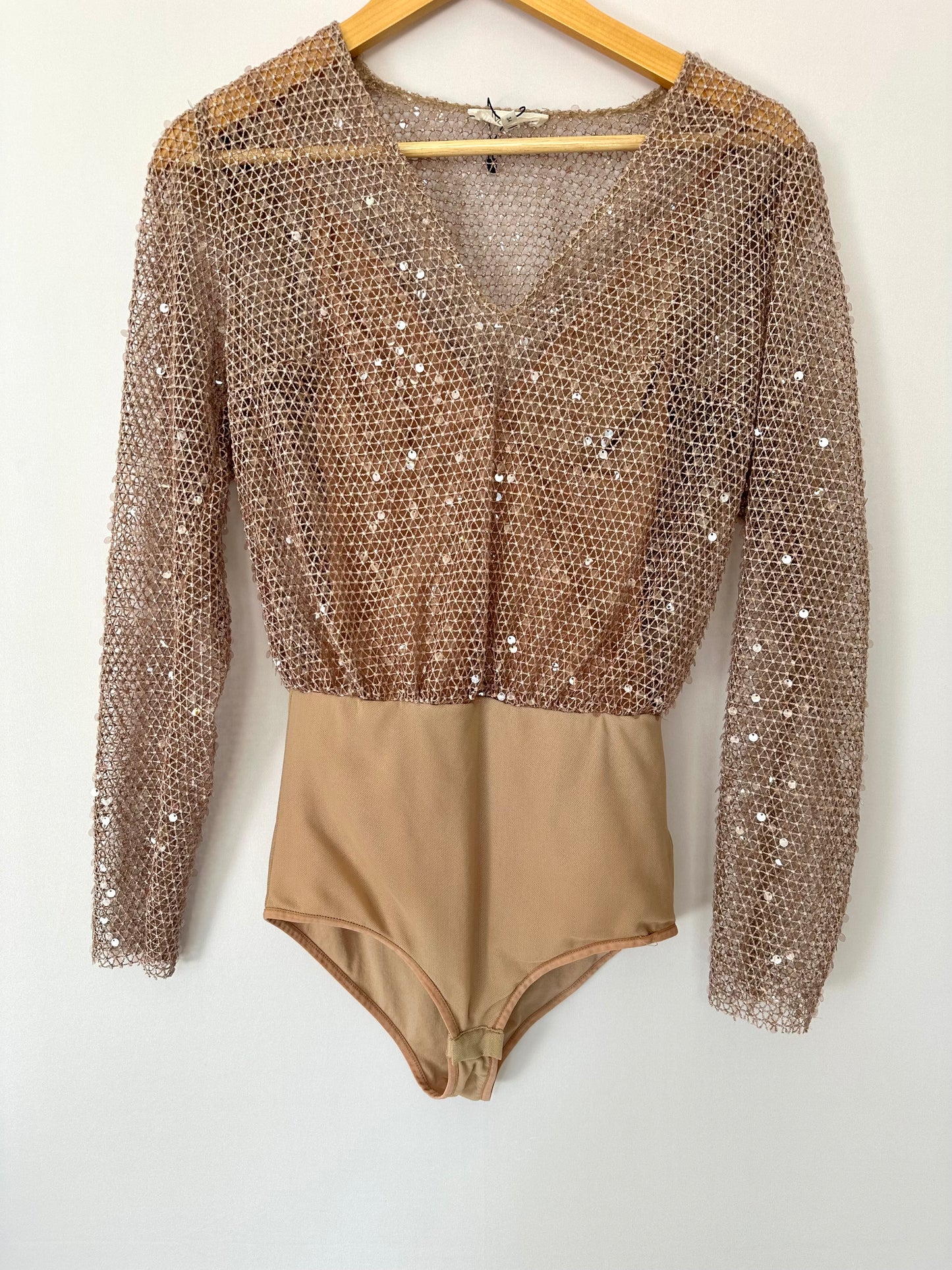 Nk Store · Body com bordado de paete