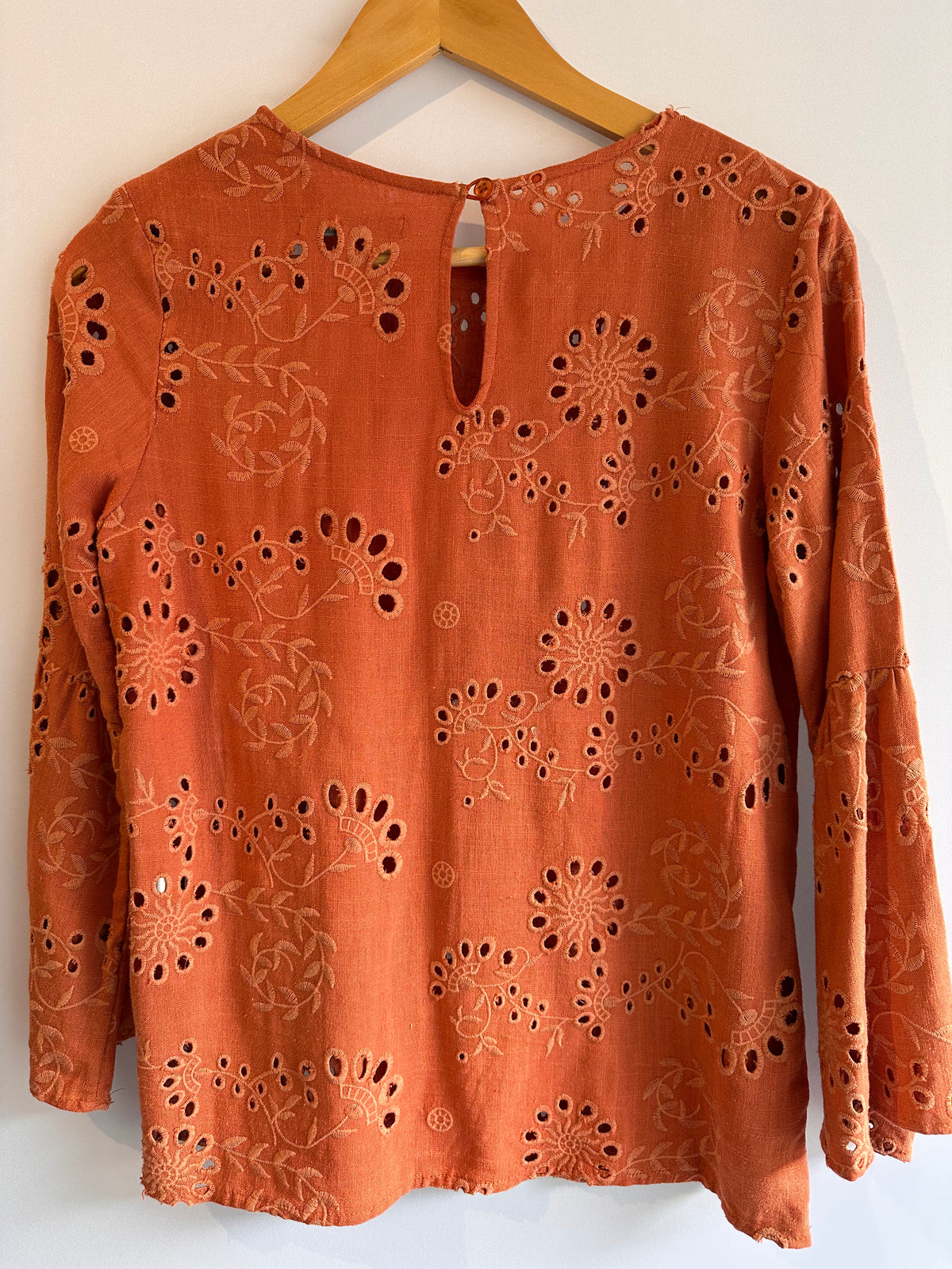 Ateen · Blusa em laise manga comprida – terracota – Tam. M